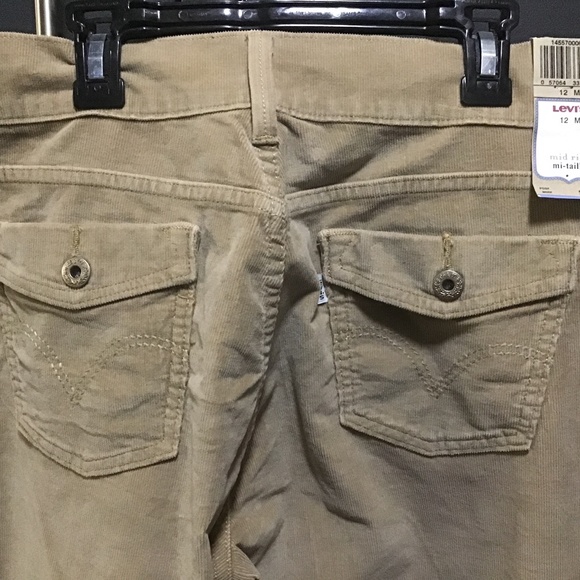 BNWT Levi’s CORDUROY JEANS - Picture 3 of 6